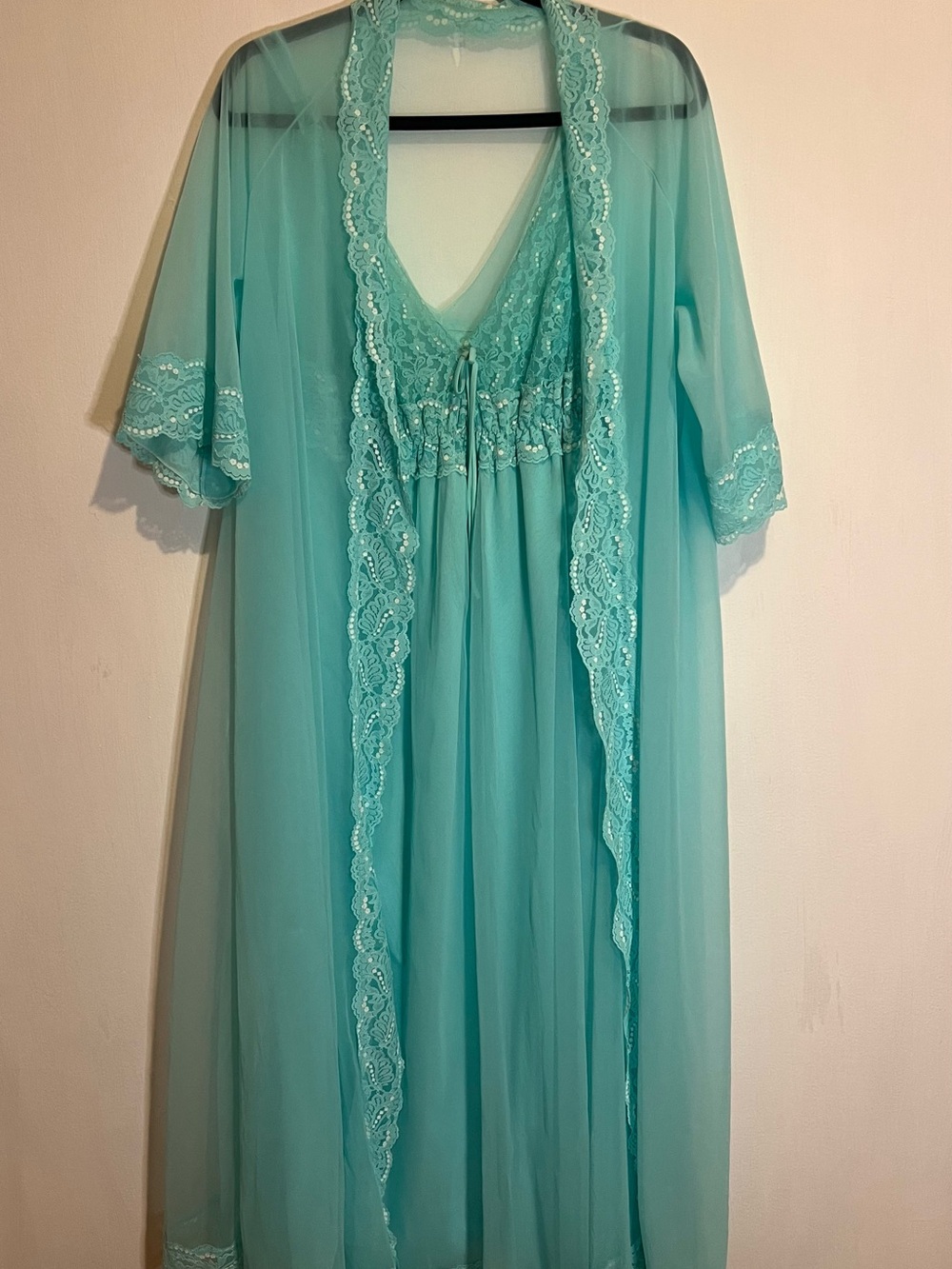 Vintage Lingerie Aqua Lace-Trim Sheer Nightgown & Robe Set medium/large